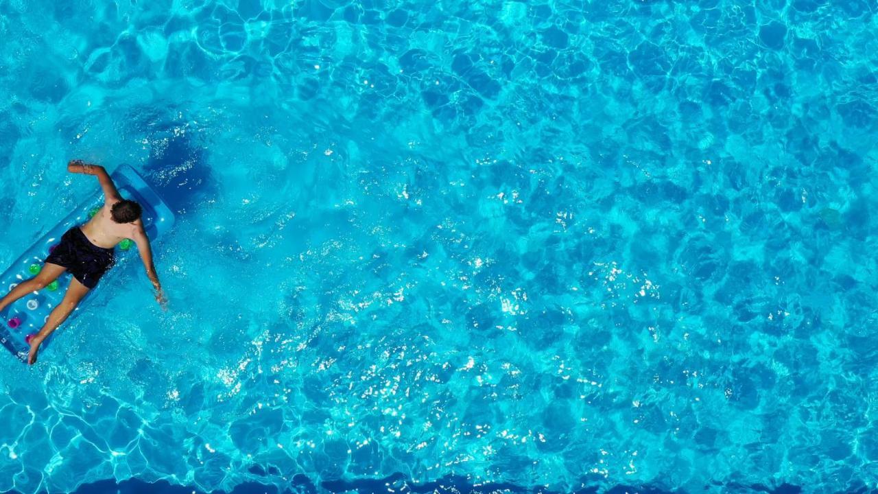 Philoxenia Suites Vrasná Eksteriør bilde